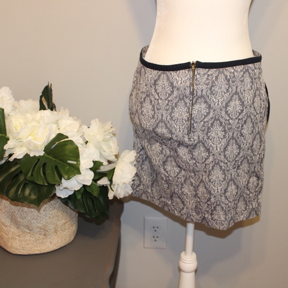 Francessca’s Harper blue jacquard mini skirt - Picture 4 of 5